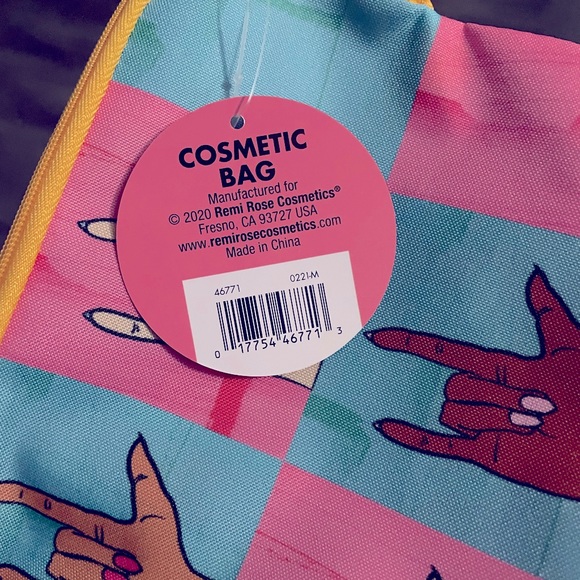 Remi Rose ILY Sign Language ASL Cosmetic Zip Bag I Love You Print - Picture 3 of 4